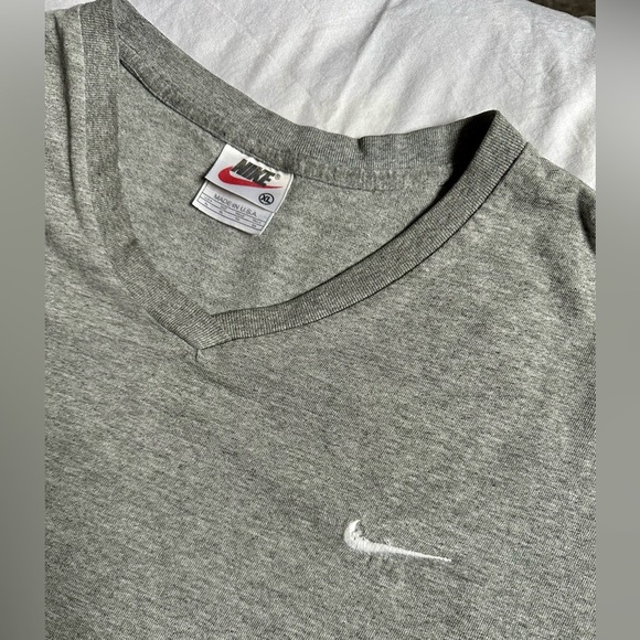 90s White Tag Nike Tee - Picture 2 of 5